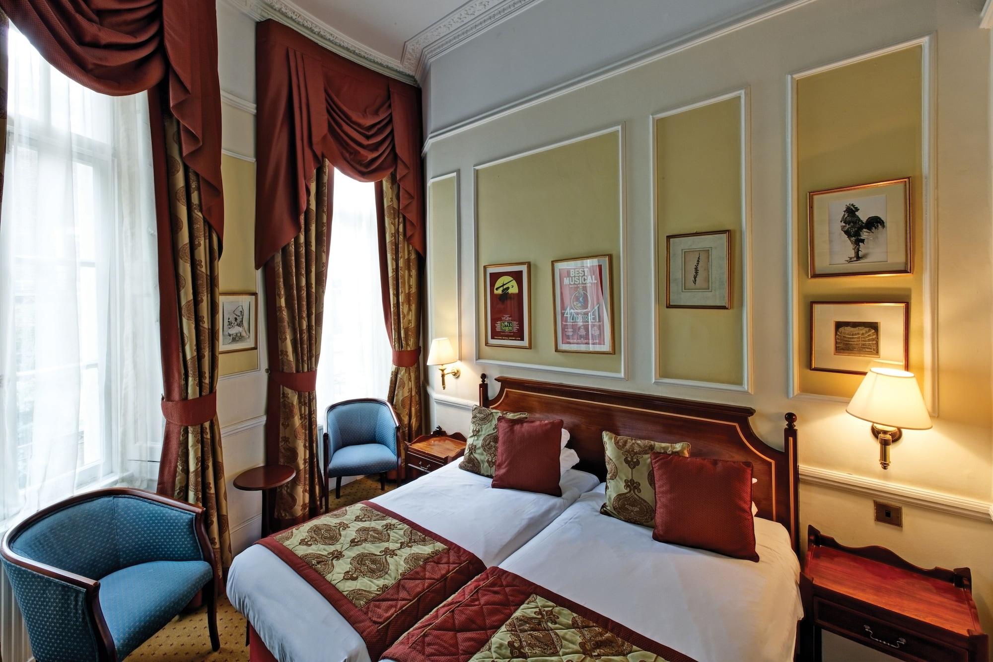 Grange Blooms Hotel Londra Esterno foto