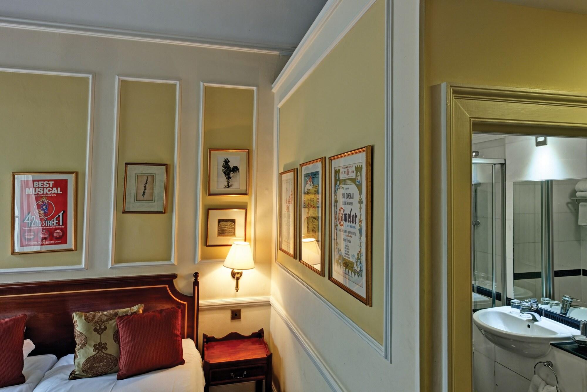 Grange Blooms Hotel Londra Esterno foto