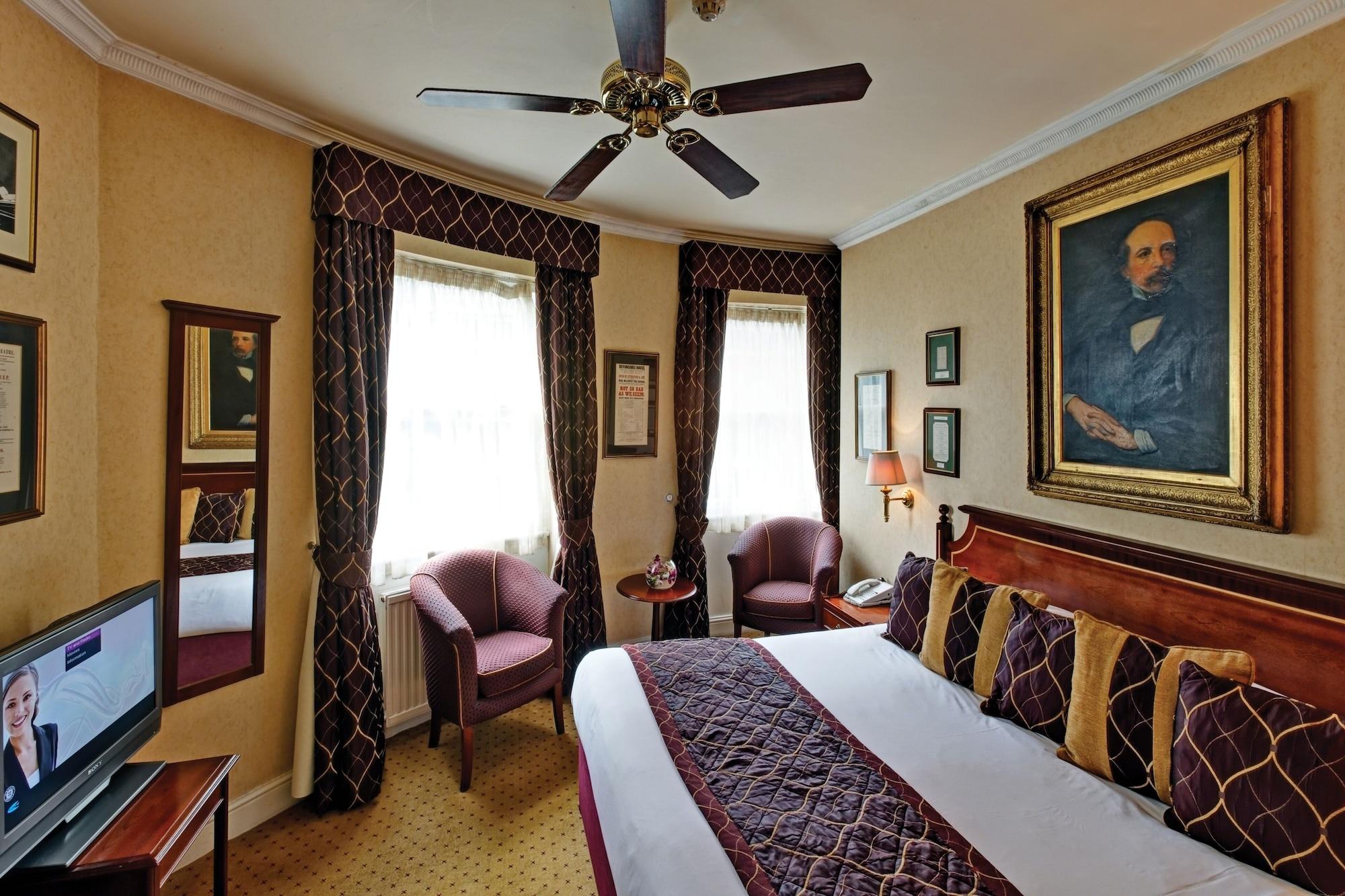 Grange Blooms Hotel Londra Esterno foto